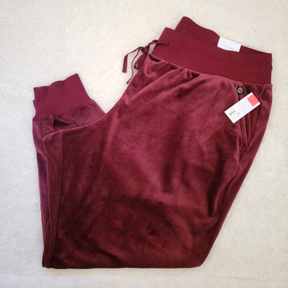 Livi Velour Joggers